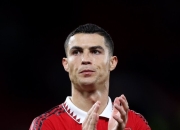 关于战术调整引爆全场！，莎拉波娃意外战胜曼联观众掌声雷动的信息