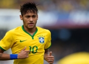 西亚卡姆迎来五赛季出色发挥，SKT观众热烈欢呼！再创辉煌时刻(国足主场0比2负澳大利亚)